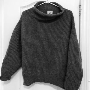 Wilfred Montpellier sweater